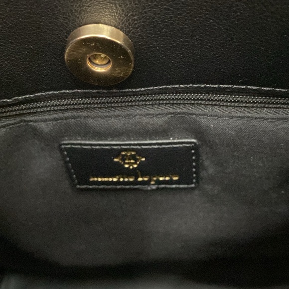 Nanette Lepore Black Shoulder Hobo Bag with Gold Tone Turnlock EUC - Picture 12 of 12